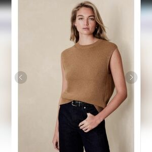 NEW🔥 BANANA REPUBLIC Ribbed Sweater Vest